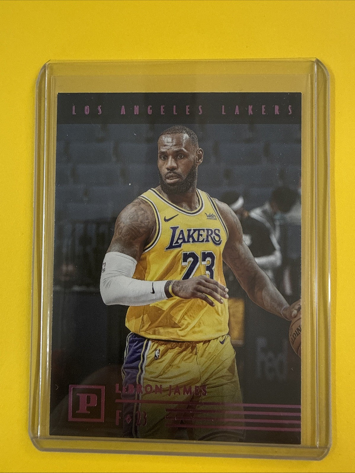 LeBron James 2020/21 NBA Card - front