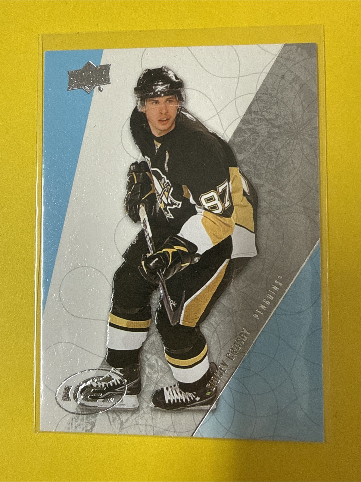 Sidney Crosby 2010/11 Cards - front