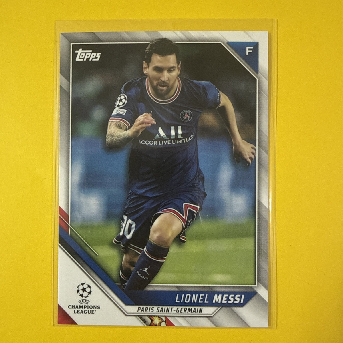 Lionel Messi 2022/23 Topps Card - front