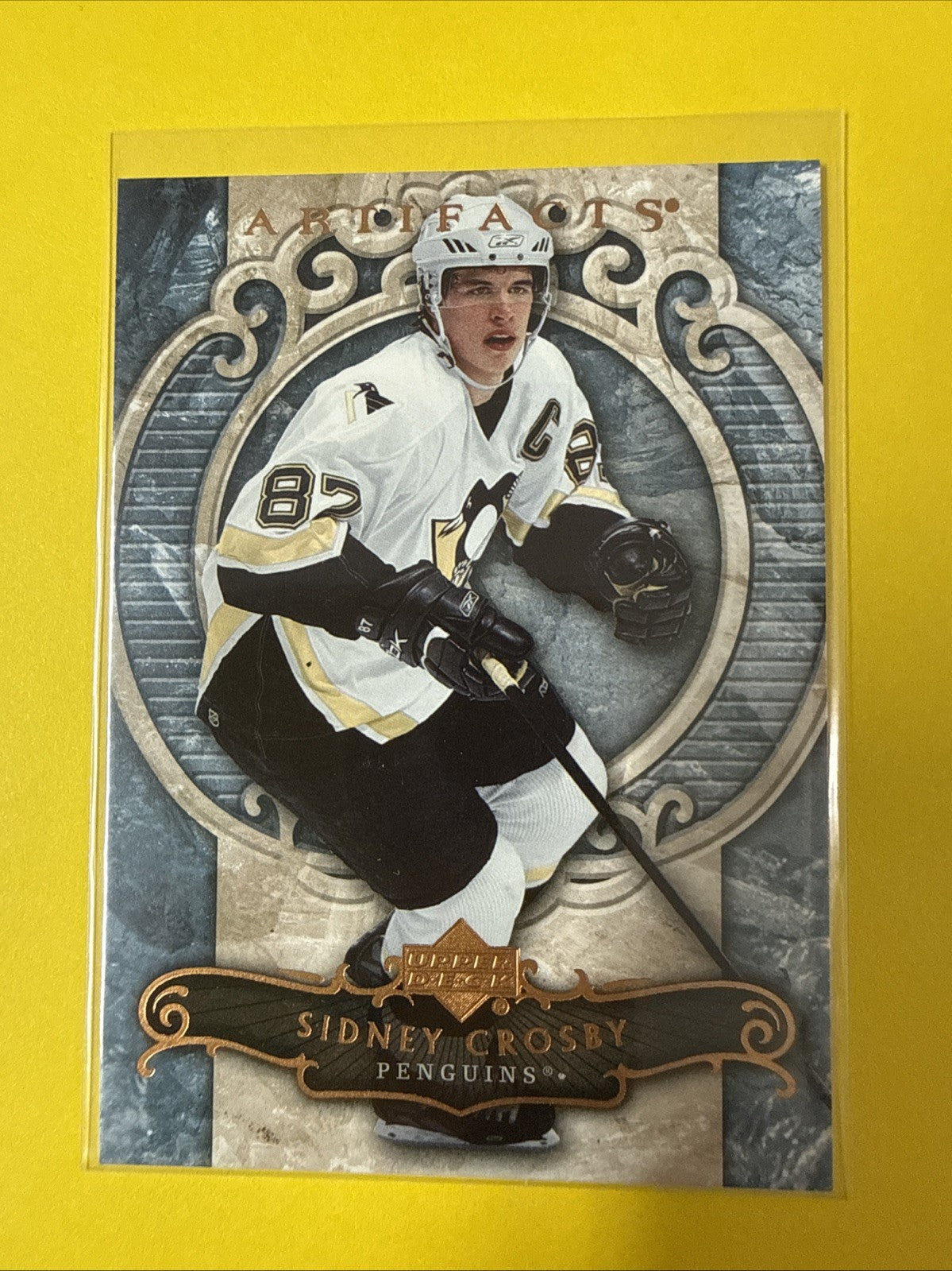 Sidney Crosby 2007/08 Artifacts Cards - front