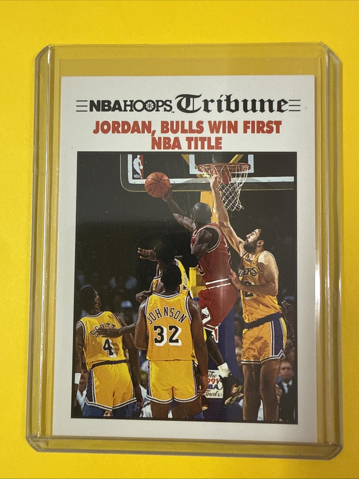 Michael Jordan 1991/92 NBA Hoops Card #542 - front