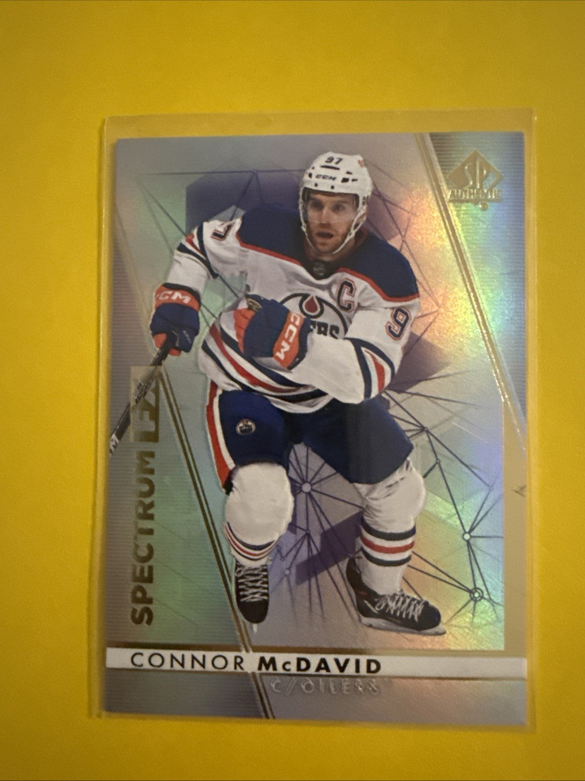 Connor McDavid 2024/25 SP Authentic Spectrum FX Card - front