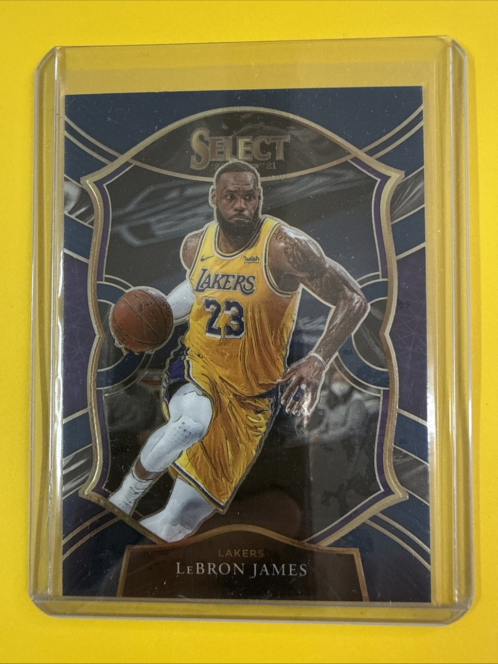 LeBron James 2020/21 NBA Card - front